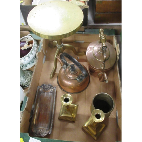 196 - A box of assorted metalware, to include candlesticks, brass table etc