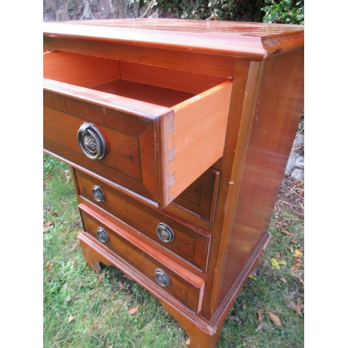 38A - A small chest of drawers, width 17ins, height 13ins