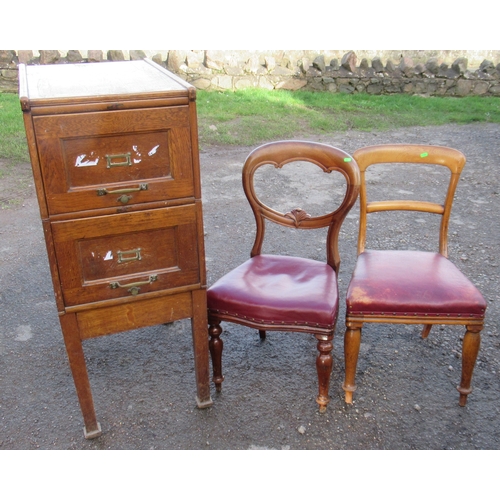 65 - Kenric Efferson, an oak set of two filing drawers, on stand, 28ins x 18.5ins, height 46ins, together... 