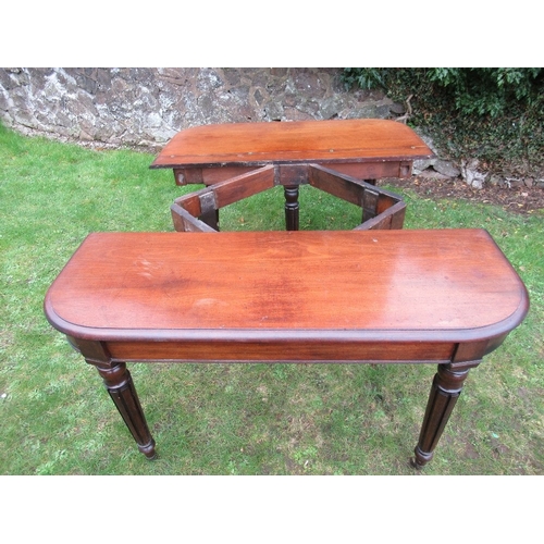 67 - A 19th century mahogany extending dining table, with concertina action and extra leaf raised on reed... 