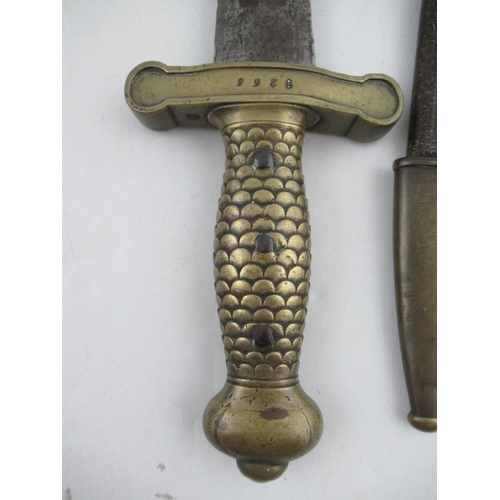 141 - A 19th century French artillery short sword of gladius form, the blade indistinctly signed, the hilt... 