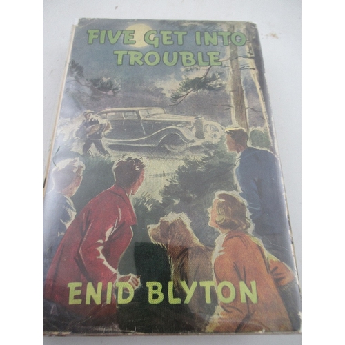 197 - Enid Blyton Five Fall into Adventure 1st 1950 d/w Five go Down to the Sea 1st edition 1953 d/w Five ... 