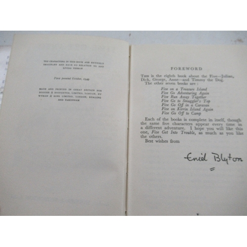 197 - Enid Blyton Five Fall into Adventure 1st 1950 d/w Five go Down to the Sea 1st edition 1953 d/w Five ... 