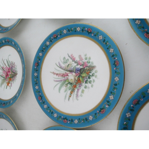 456 - A Royal Worcester dessert service, the twelve plates decorated with floral sprays, with two low comp... 