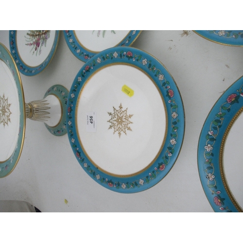 456 - A Royal Worcester dessert service, the twelve plates decorated with floral sprays, with two low comp... 