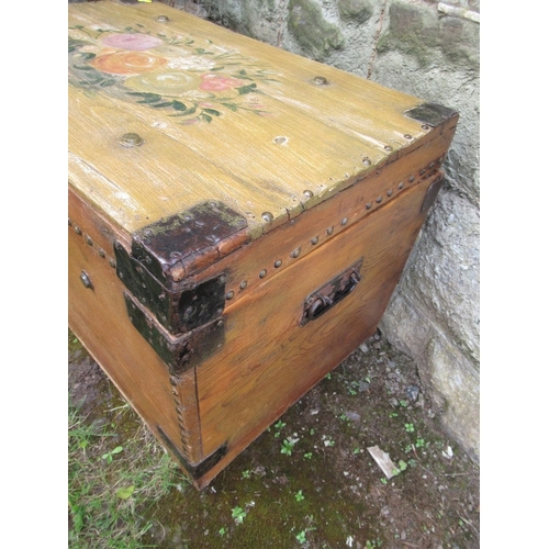 52 - A pine painted box, decorated with flowers, width 27ins