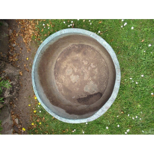 20 - A circular copper planter diameter 32ins