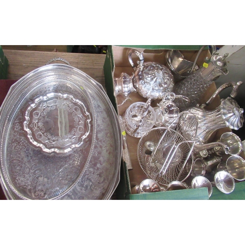 422 - An Arthur Price cased canteen of cutlery, together with a box of silver plate