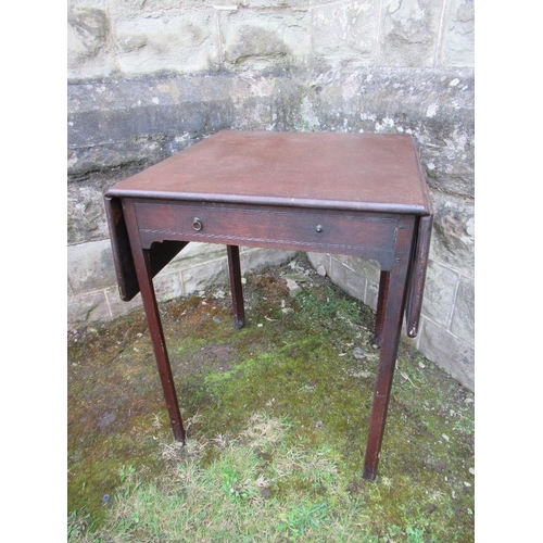 52 - A Georgian mahogany Pembroke table, fitted with a dummy drawer, width 23ins, height 28ins