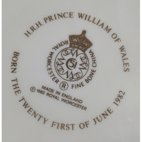 204 - A boxed Royal Worcester Royal Commemorative covered box, commemorating the birth of Prince William