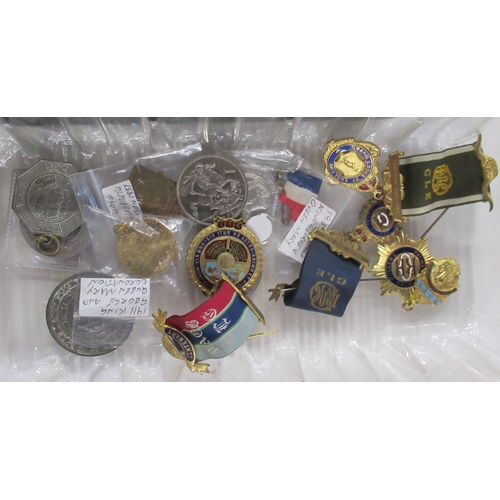 267 - A collection of coin sets and medals