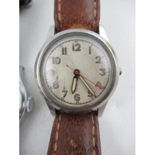 280 - A collection of 1940s/50s watches. to include An Ingersoll wrist watch, a Mappin wrist watch, togeth... 