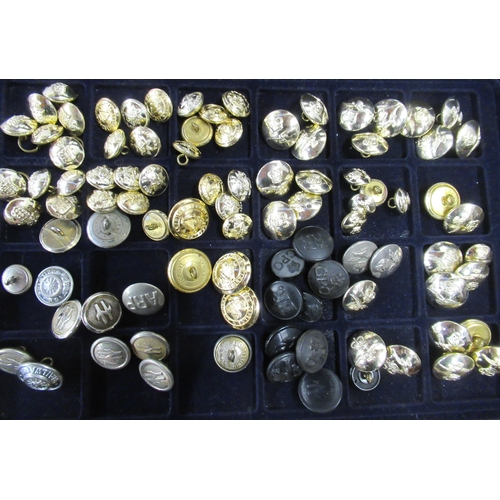 108 - A collection of buttons, to include Railway, ARP, Navy, Military etc