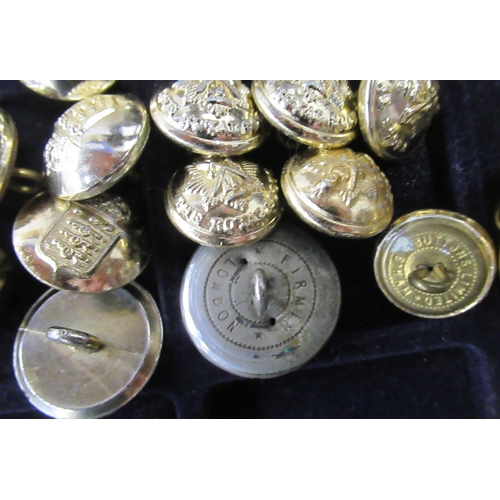 108 - A collection of buttons, to include Railway, ARP, Navy, Military etc