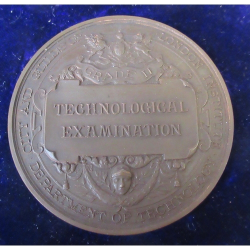 158 - An early 20th century 1st prize medal, from the City and Guild of London Institute Department of Tec... 