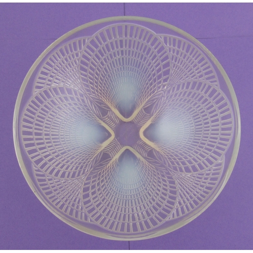 175 - A Lalique iridescent glass bowl, in the Coquille pattern, diameter 8.25ins