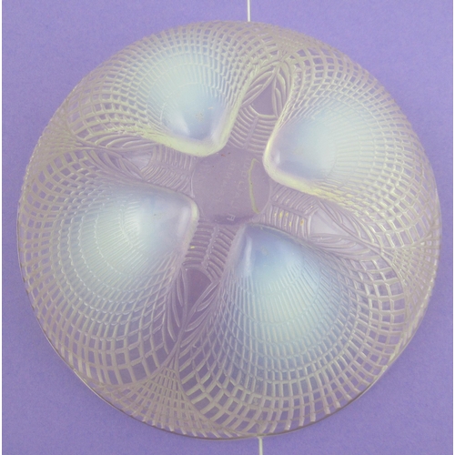 175 - A Lalique iridescent glass bowl, in the Coquille pattern, diameter 8.25ins