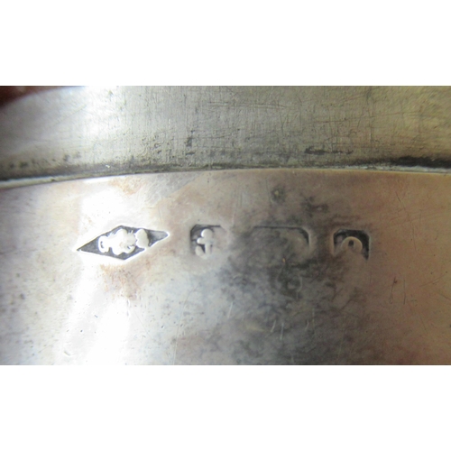 209 - A silver collapsible beaker, together with circular silver box, engraved with a crest, weight 5oz