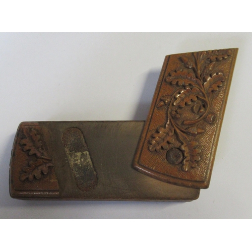 236 - A Victorian carved wooden vesta case, decorated with acorns and leaves, with hidden clasp