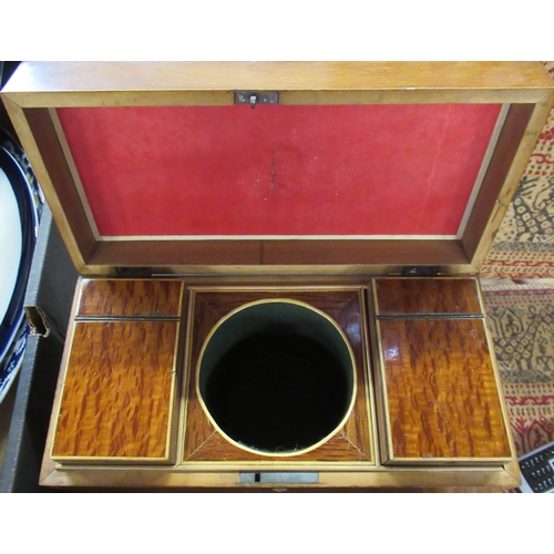 376 - A 19th century tea caddy, with satinwood stringing