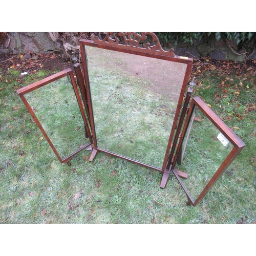 5 - A triptych dressing table mirror