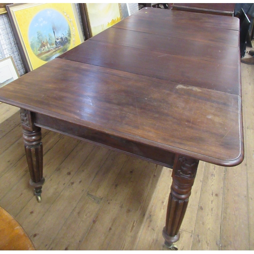 52 - An 19th century mahogany Gillows style dining table, width 48ins, with three leaves, max length 103i... 