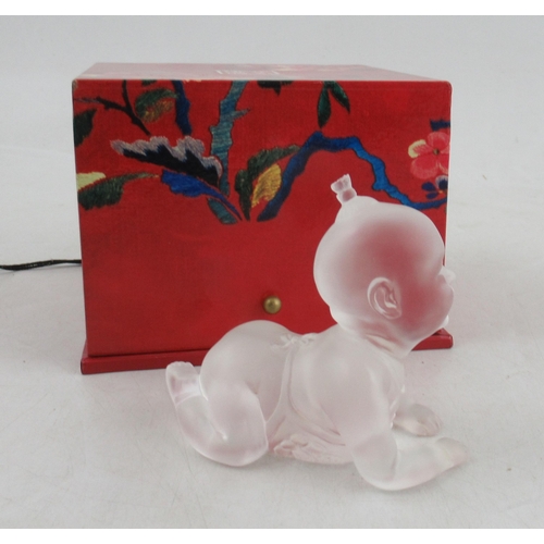 207 - A boxed Liuligongfang glass model, of a crawling baby, height 3.25ins