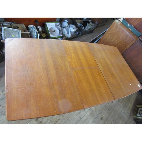 39 - A 'McIntosh Furniture' mid century extending dining table, with 31ins, maximum length 61ins