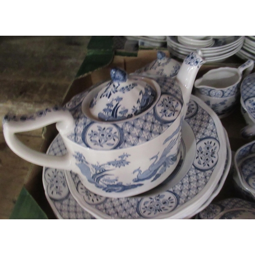 141 - A large collection of Masons Old Chelsea pattern dinner and tea ware