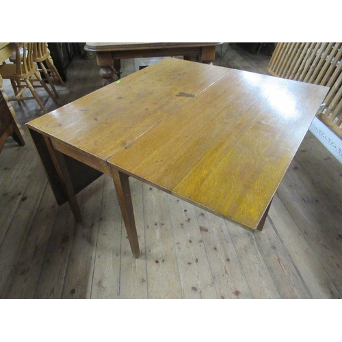 99 - A 19th century oak gate leg table 43ins, height 28ins