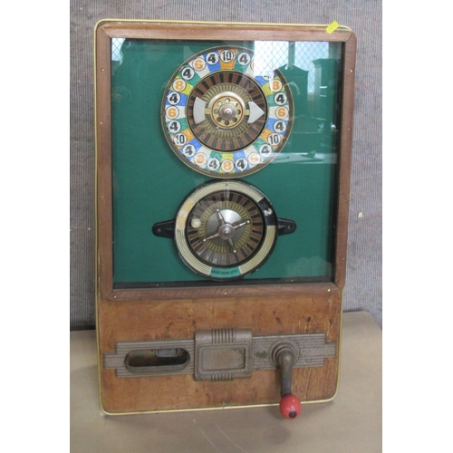 10 - A Vintage table top roulette lot machine, 29ins x 18ins, depth 8ins