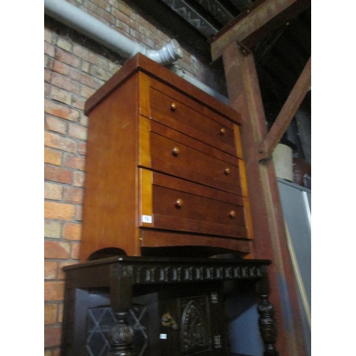 162 - 3 Drawer chest