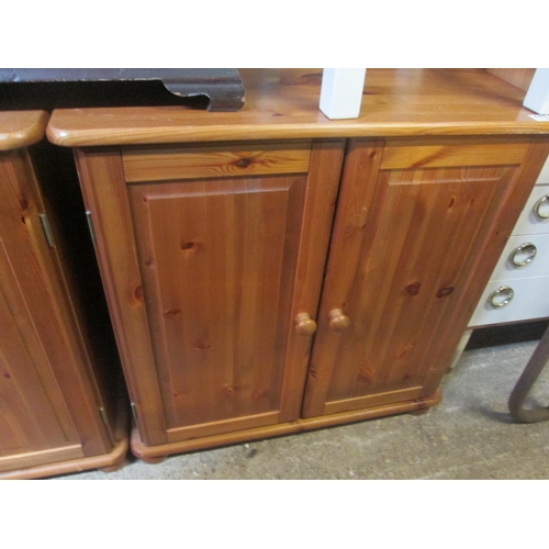 178 - Small pine sideboard