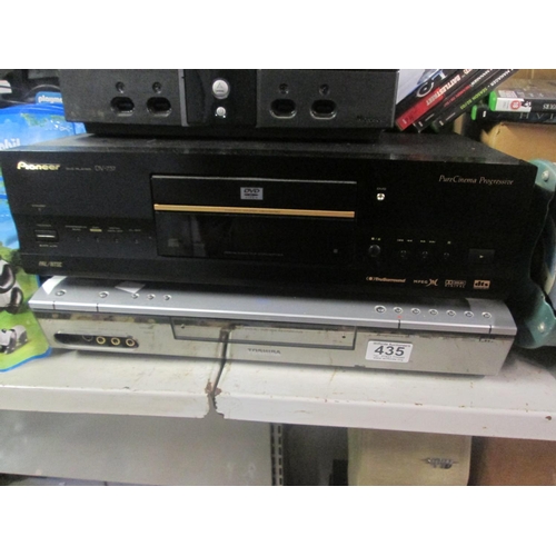 435 - Toshiba DVD player & pioneer DVD player