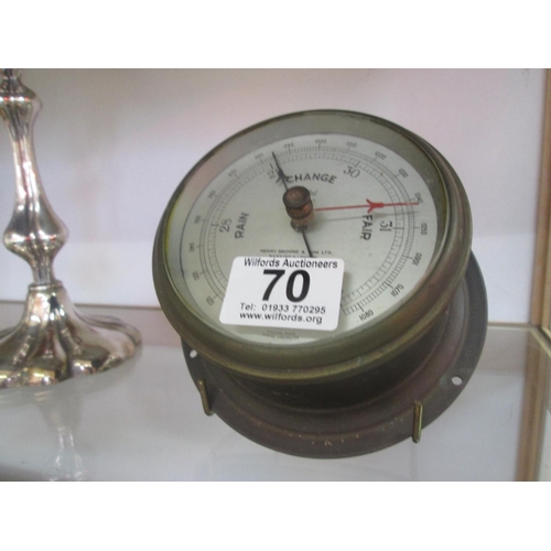 70 - Bulk head barometer