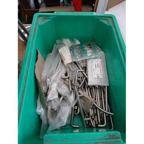 26 - Qty kitchen door handles