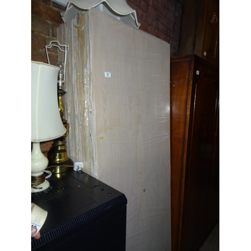 47 - 10 Internal doors