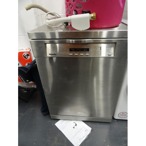 262 - miele dishwasher