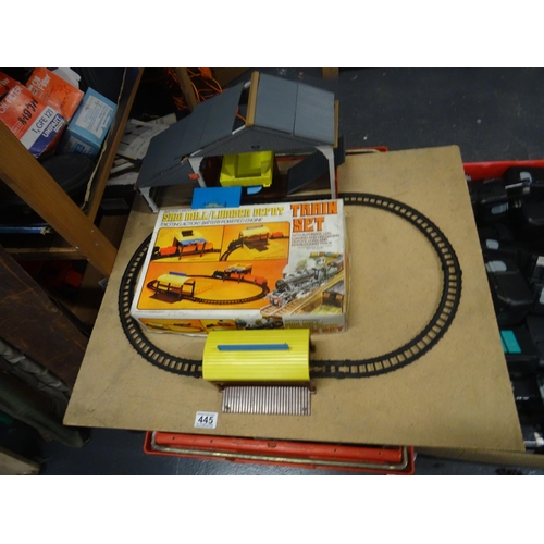 445 - Sawmill/Lumber Depot Train Set