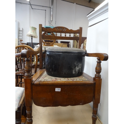 116 - Antique commode & pot