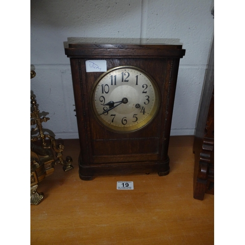 19 - Mantle clock