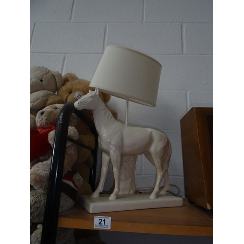 21 - Horse lamp