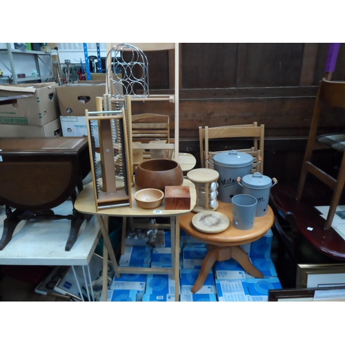 85 - folding tables, cd racks etc