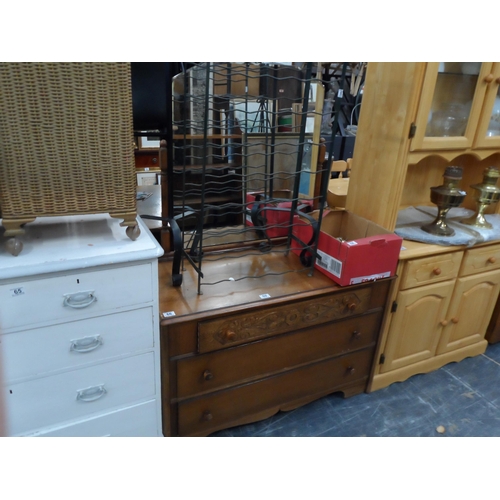 66 - Oak dressing chest.