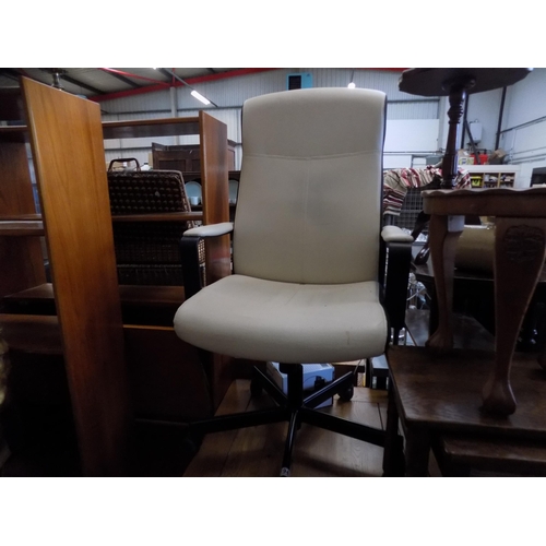 194 - Office chair