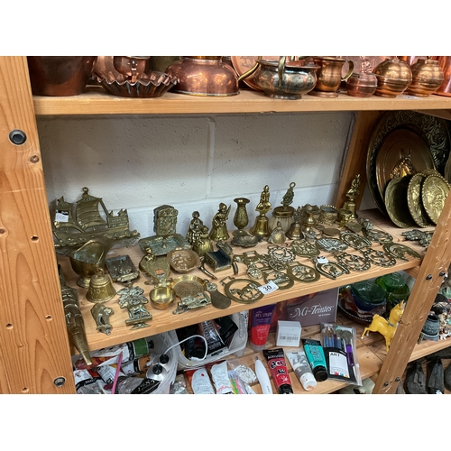 30 - Shelf metal ware