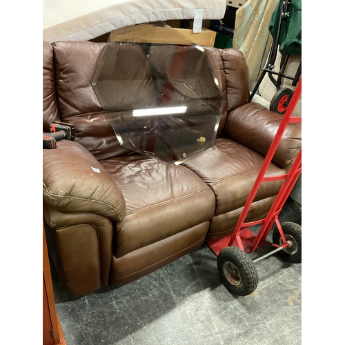 371 - Brown leather 2 seat recliner.