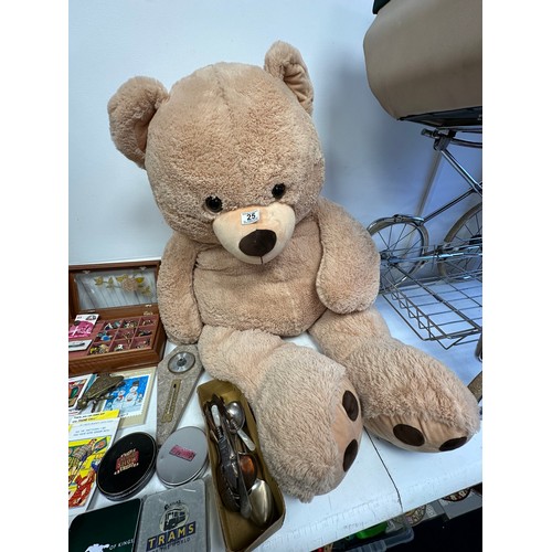 25 - Large Teddy