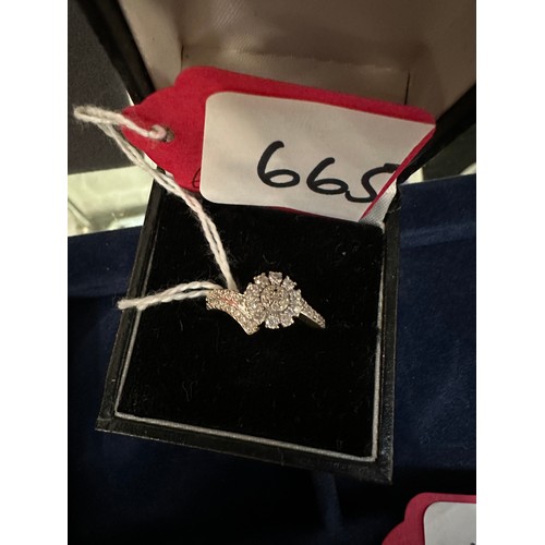 665 - 9ct & Diamond Ring