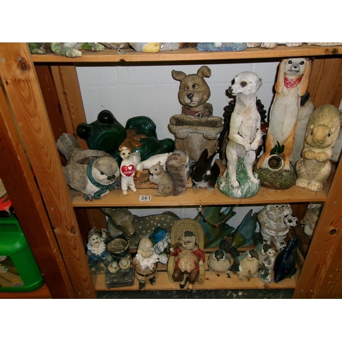 261 - 2 Shelves garden ornaments